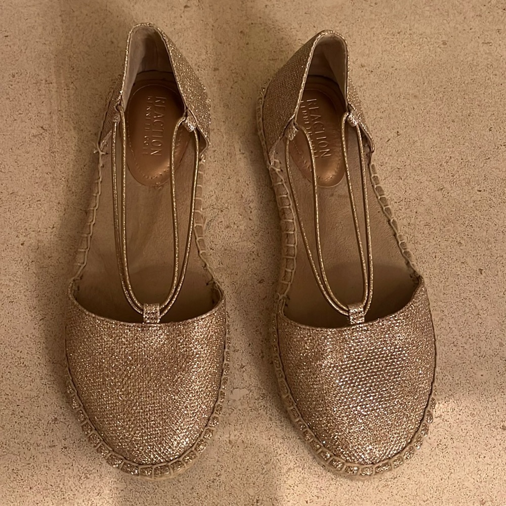 Kenneth Cole Reaction Size 7 Woman’s shoes